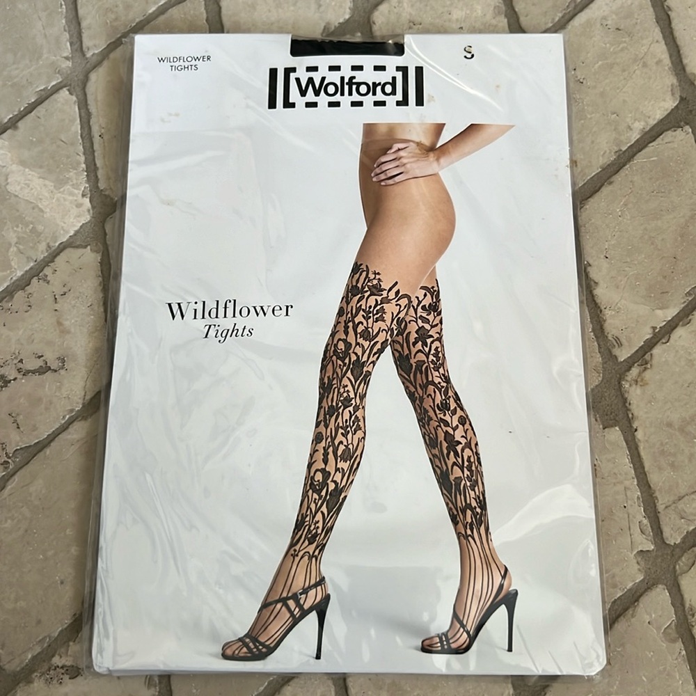 Wolfird wildflower tights in small in the original package. Brand new